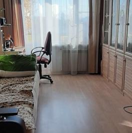 Продажа 3-комн квартиры на вторичном рынке ул Пилота Нестерова,  д. 9