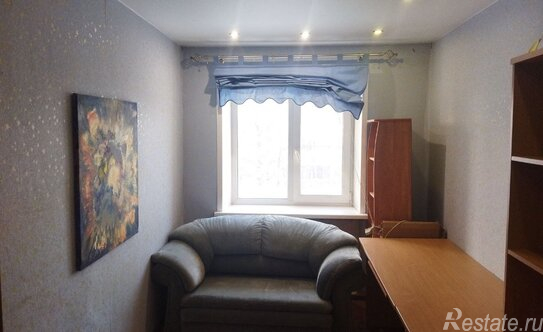 Продажа 2-комн квартиры на вторичном рынке Коломна, улица Калинина,  д. 24