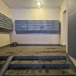 Продажа 3-комн квартиры на вторичном рынке улица Адмирала Лазарева