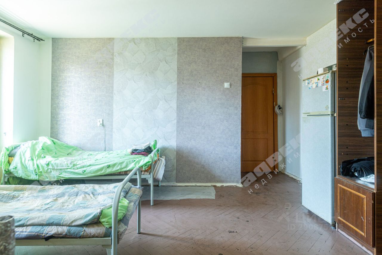 Продажа 3-комн квартиры на вторичном рынке Витебский проспект, 41К2