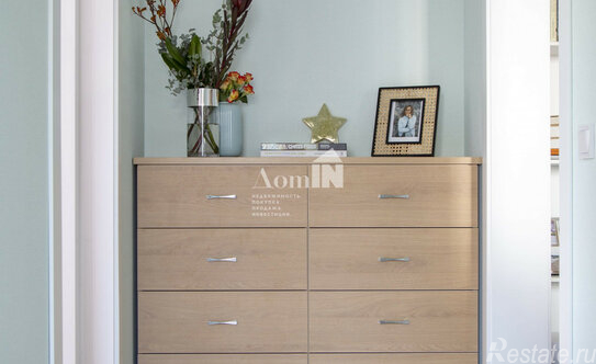 Продажа 3-комн квартиры на вторичном рынке аллея Поликарпова,  д. 10,  к. 3