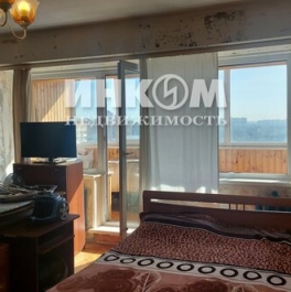 Продажа 2-комн квартиры на вторичном рынке Матвеевская улица,  д. 18 к1