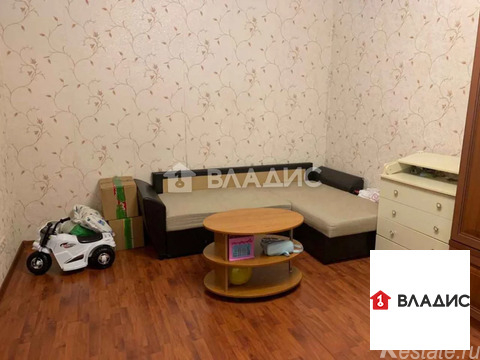Продажа 1-комн квартиры на вторичном рынке Красногорск, улица имени Зверева,  д. 2