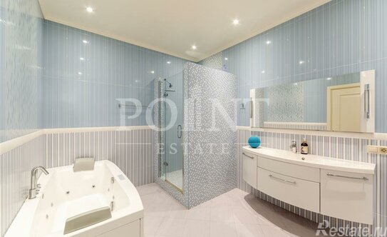 Аренда 4-комн квартиры на вторичном рынке улица Александра Невского,  д. 27