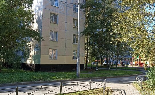 Продажа 4-комн квартиры на вторичном рынке Ветеранов пр-кт,  д. 67,  к. 4