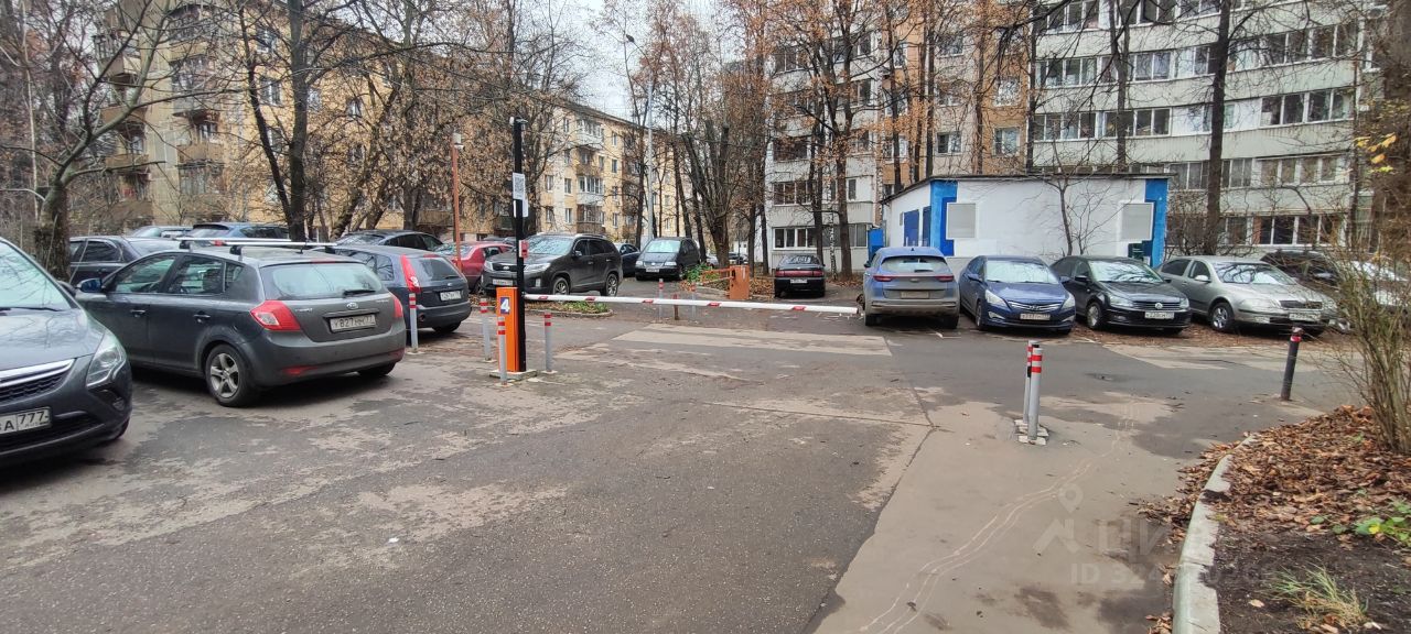 Продажа 2-комн квартиры на вторичном рынке улица 9-я Соколиной Горы,  д. 19