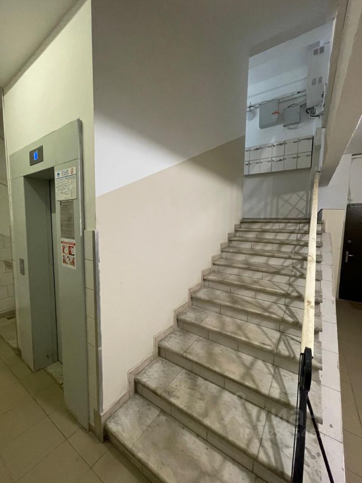 Продажа 3-комн квартиры на вторичном рынке 2-я Фрунзенская улица, 2/36