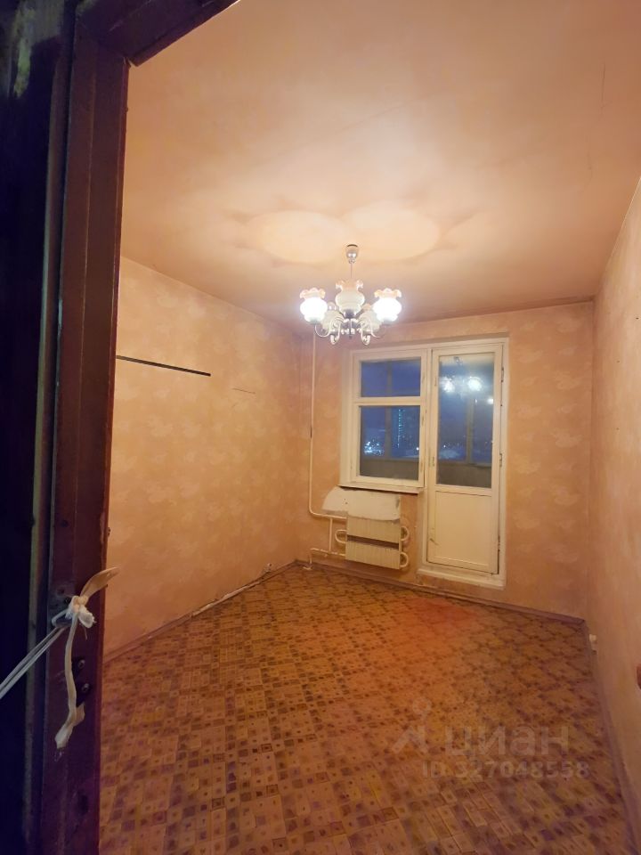Продажа 3-комн квартиры на вторичном рынке улица Санникова, 17