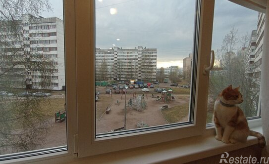 Продажа 1-комн квартиры на вторичном рынке Художников пр-кт,  д. 24,  к. 3