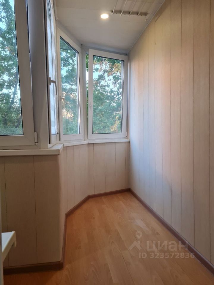 Продажа 3-комн квартиры на вторичном рынке улица Дыбенко, 22К2