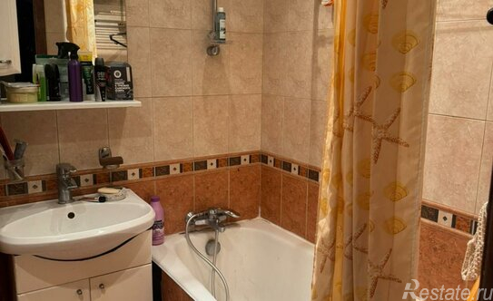 Продажа 1-комн квартиры на вторичном рынке Широкая улица,  д. 3 к4