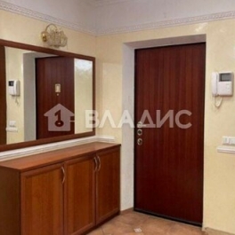 Продажа 5-комн квартиры на вторичном рынке Абрамцевская улица,  д. 2 с1