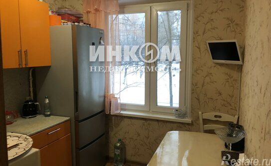 Продажа 2-комн квартиры на вторичном рынке Петрозаводская улица,  д. 15 к1