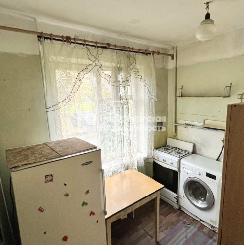 2-комн квартира Красное Село г, Гвардейская ул,  д. 3