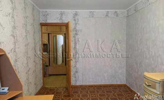 Продажа 3-комн квартиры на вторичном рынке Бокситогорский район, , Пикалево, мкр 3-й,  д. 1