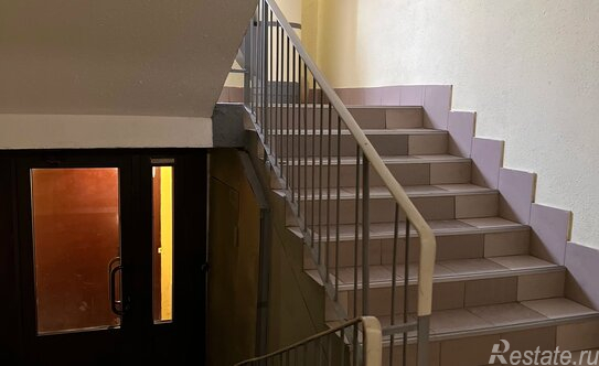 Продажа 1-комн квартиры на вторичном рынке ул Школьная,  д. 104,  к. 2