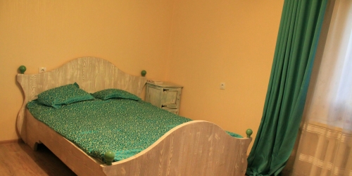 3-комн квартира Мартыновская ул ,  д. 2