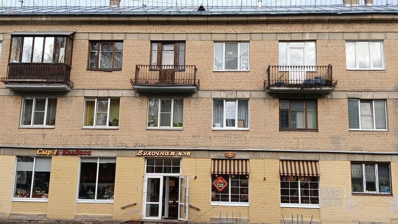 Продажа 3-комн квартиры на вторичном рынке улица Лазо, 9