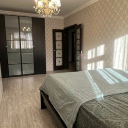 Продажа 2-комн квартиры на вторичном рынке Очаковская Б. ул