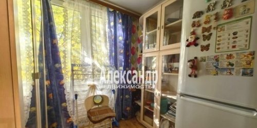 3-комн квартира Народного ополчения пр-кт,  д. 97