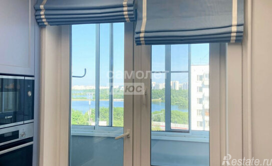 Продажа 3-комн квартиры на вторичном рынке ул Ереванская,  д. 26,  к. 1