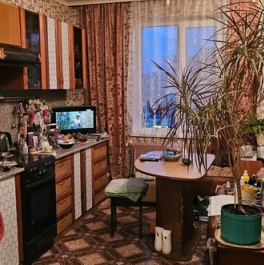 Продажа 2-комн квартиры на вторичном рынке пр-кт Ударников,  д. 52,  к. 2