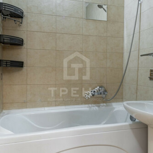 2-комн квартира Парашютная ул,  д. 65