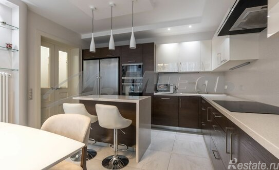 Продажа 4-комн квартиры на вторичном рынке ул Лавочкина,  д. 34