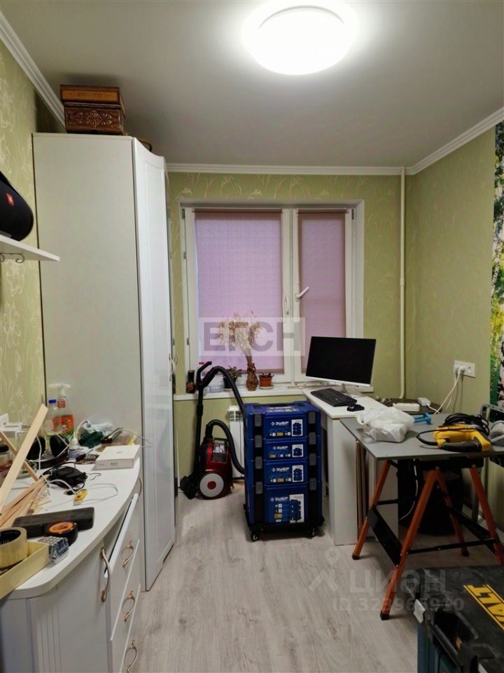 Продажа 2-комн квартиры на вторичном рынке улица Плющева, 14