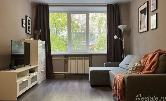 Аренда 1-комн квартиры на вторичном рынке проезд Аэропорта,  д. 6