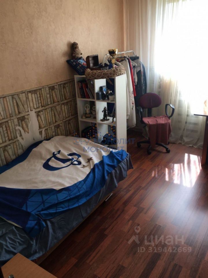 Продажа 3-комн квартиры на вторичном рынке Реутовская улица, 14