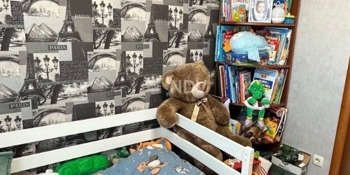 3-комн квартира улица Сталеваров, 24