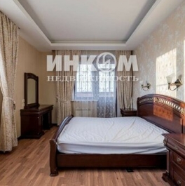 Продажа 2-комн квартиры на вторичном рынке Парковая 10-я ул,  д. 3