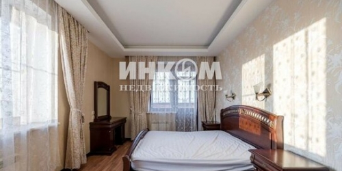 2-комн квартира Парковая 10-я ул,  д. 3
