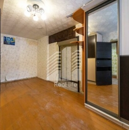 Продажа 2-комн квартиры на вторичном рынке Домодедово, Школьная улица,  д. 1