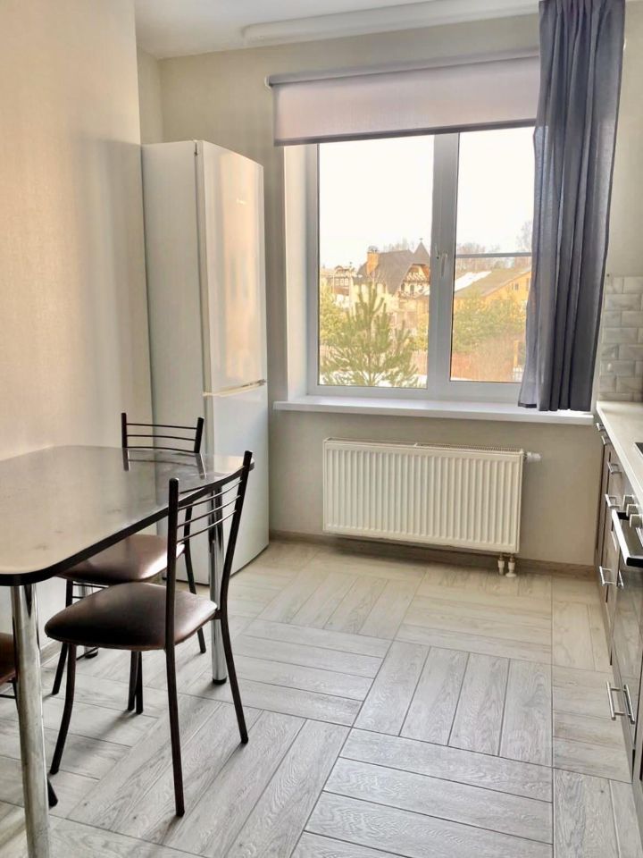 Продажа 2-комн квартиры на вторичном рынке Руза, Прирецкая улица, 34