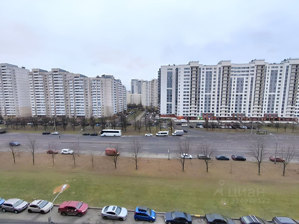 Продажа 1-комн квартиры на вторичном рынке Богатырский проспект, 59К1