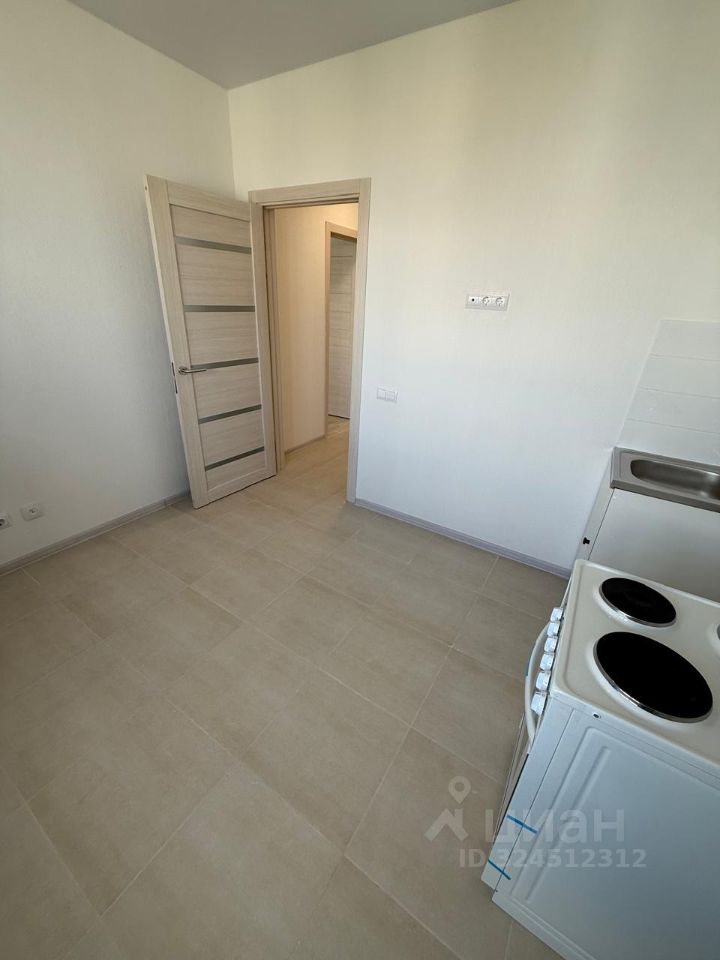 Продажа 1-комн квартиры на вторичном рынке улица Петра Романова,  д. 18