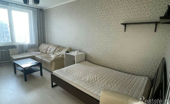 Продажа 1-комн квартиры на вторичном рынке ул Дегунинская,  д. 3,  к. 3