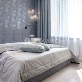 Продажа 1-комн квартиры на вторичном рынке Корабельная улица,  д. 9