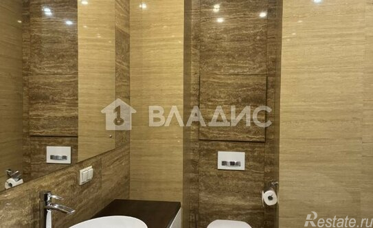 Продажа 2-комн квартиры на вторичном рынке Красногорск г, Ильинское-Усово п, Александра Невского пр-зд,  д. 7