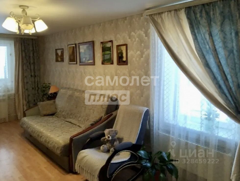 Продажа 3-комн квартиры на вторичном рынке Чехов, улица Дружбы, 1а