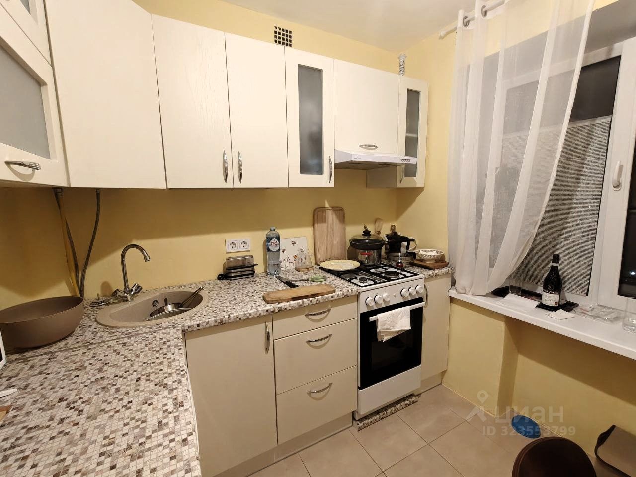 Продажа 1-комн квартиры на вторичном рынке Гатчина, улица Лейтенанта Шмидта, 4