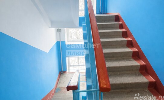 Продажа 2-комн квартиры на вторичном рынке Наро-Фоминск, ул Мира,  д. 2