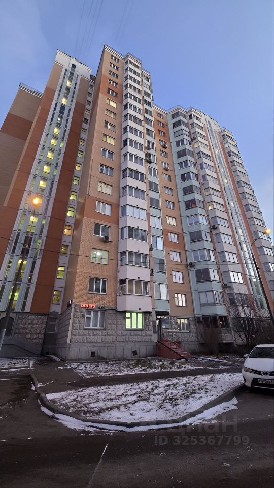 Аренда 2-комн квартиры на вторичном рынке Солнцевский проспект,  д. 12