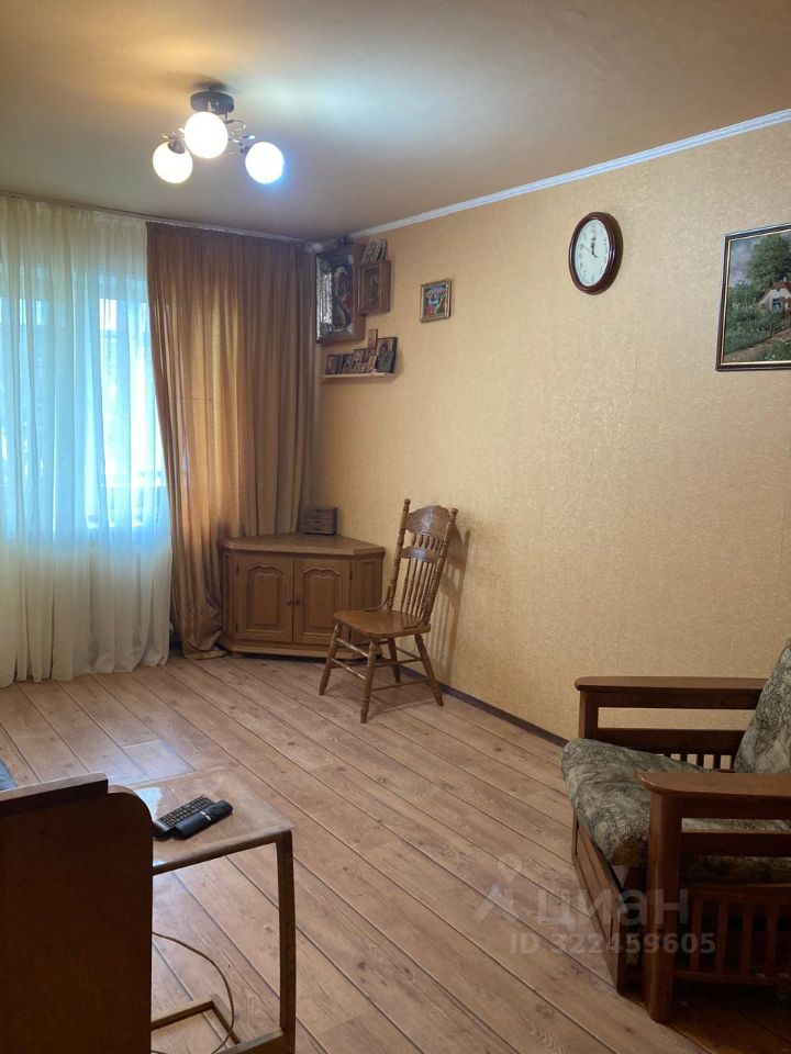 Продажа 2-комн квартиры на вторичном рынке пос. Колычево, 33