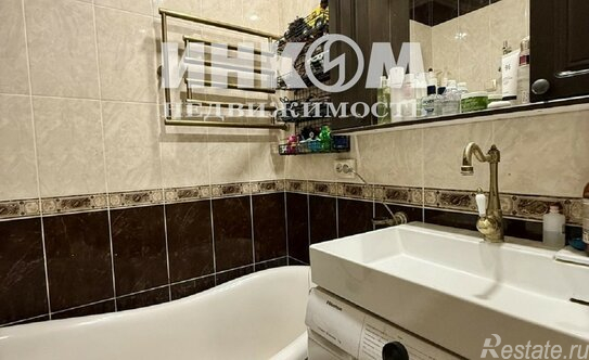 Продажа 3-комн квартиры на вторичном рынке Дубнинская улица,  д. 32 к7