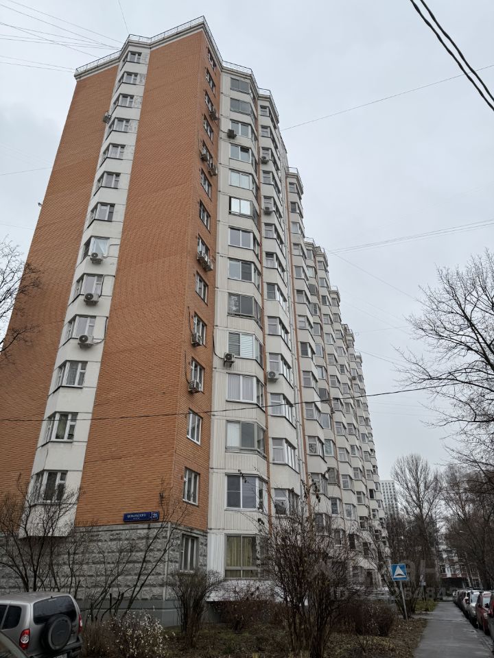 Продажа 2-комн квартиры на вторичном рынке проезд Шокальского, 21