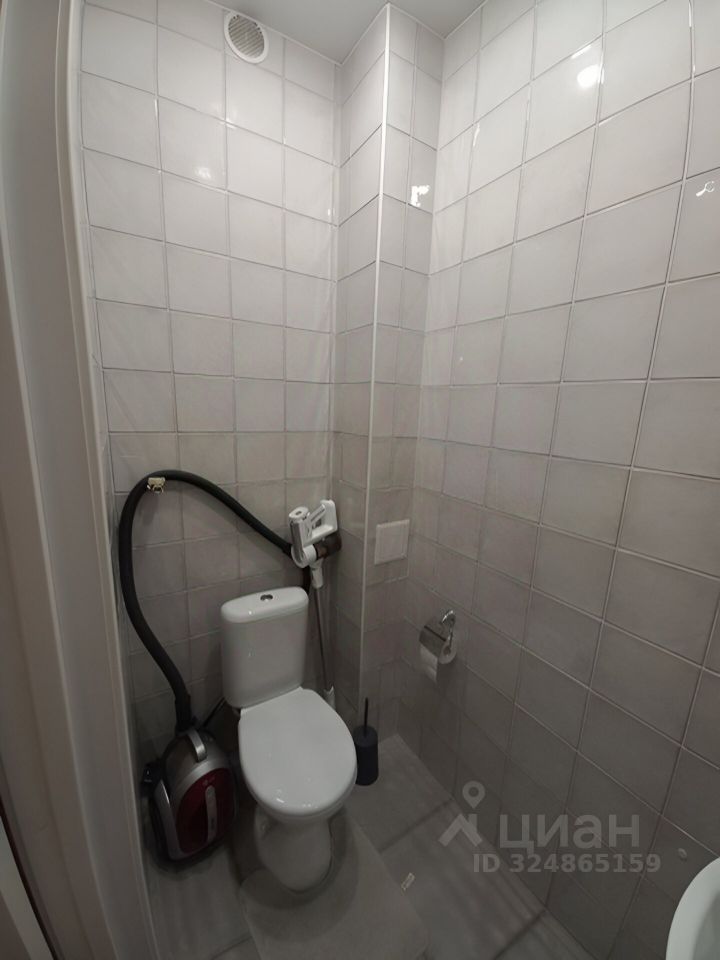 Продажа 2-комн квартиры на вторичном рынке улица Дыбенко, 8к3