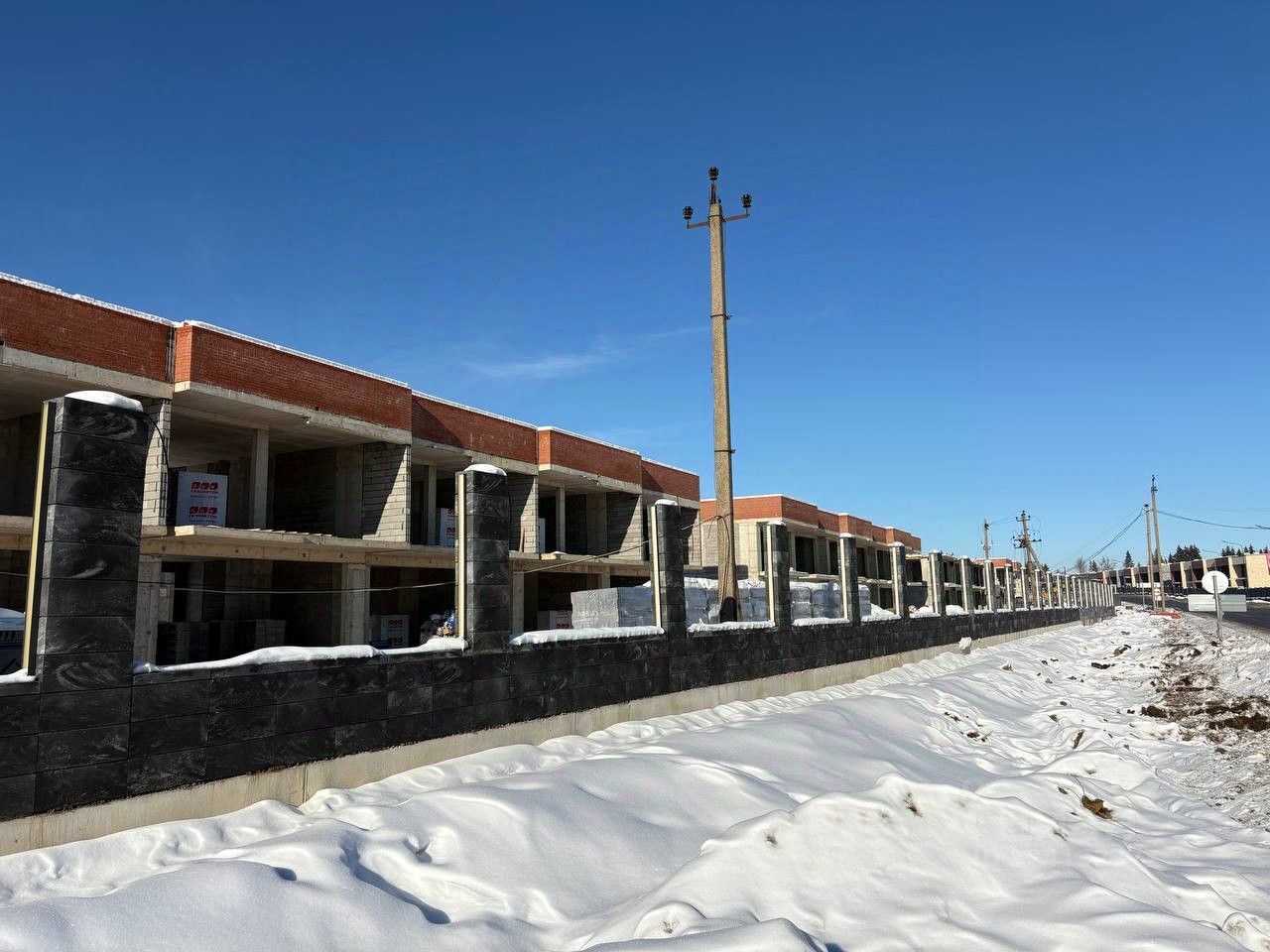 Продажа дома пос. Ленинское, улица Советская, 2